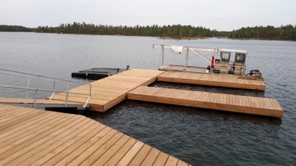 10ft x 40ft, 6ft x 24ft, 8ft x 24ft Floating Pontoon Dock in Georgian Bay.jpg